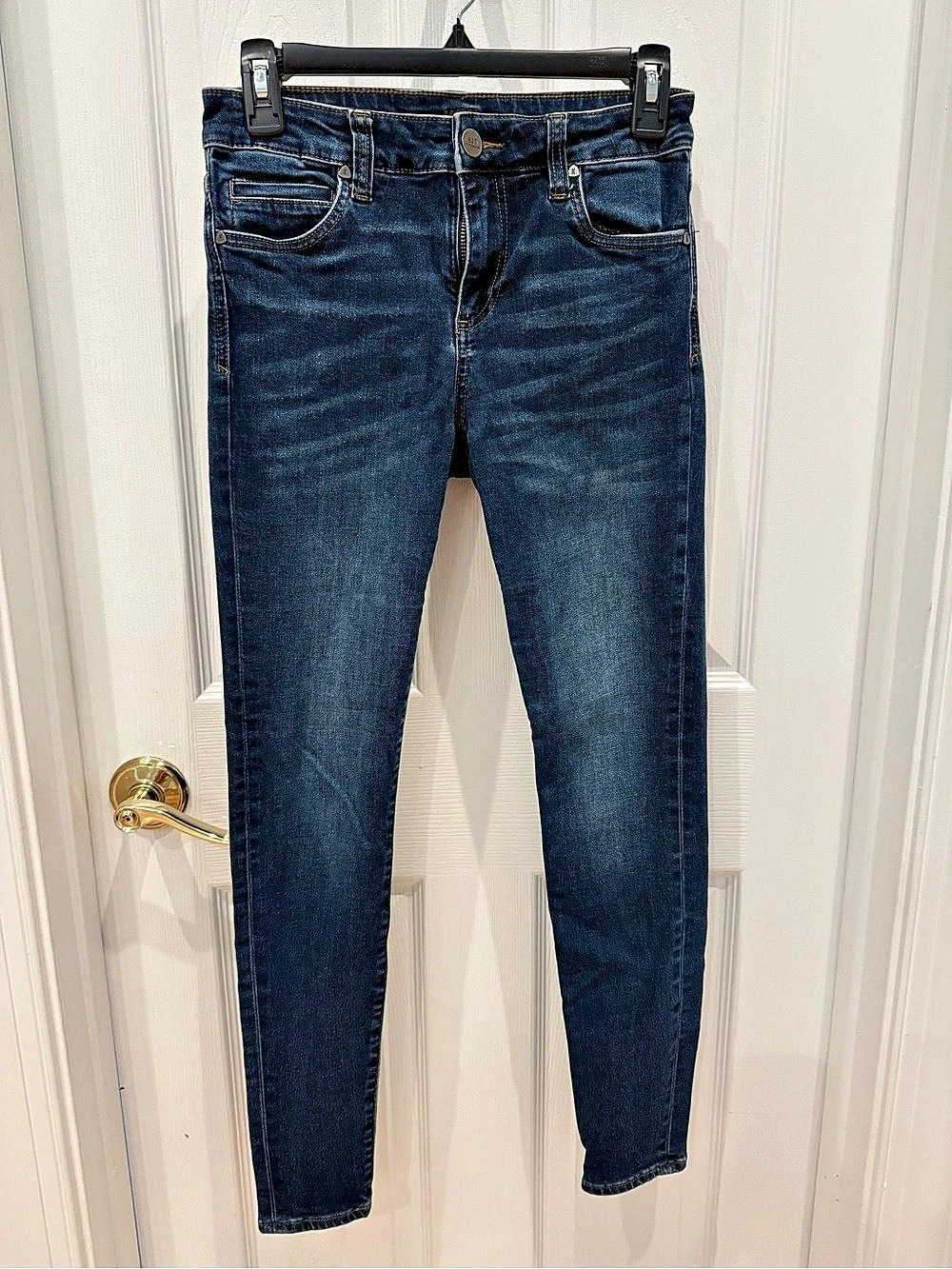KUT Skinny Jeans in Blue Size 2 Like New